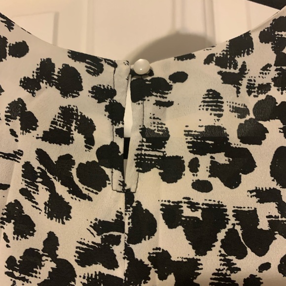Animal print Tank Blouse - Picture 3 of 4